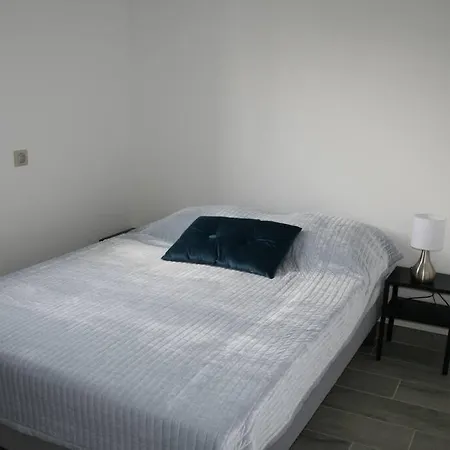 Holiday home Maison Sud Morbihan Proche Tres Calme *
